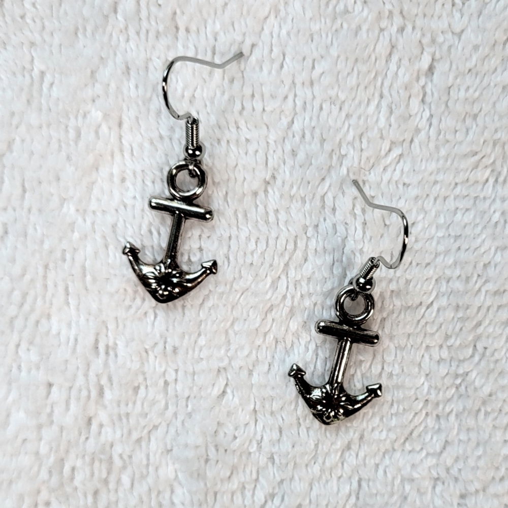 Silver Anchor Statement Dangle Earrings / Pierced - Picture 3 of 5
